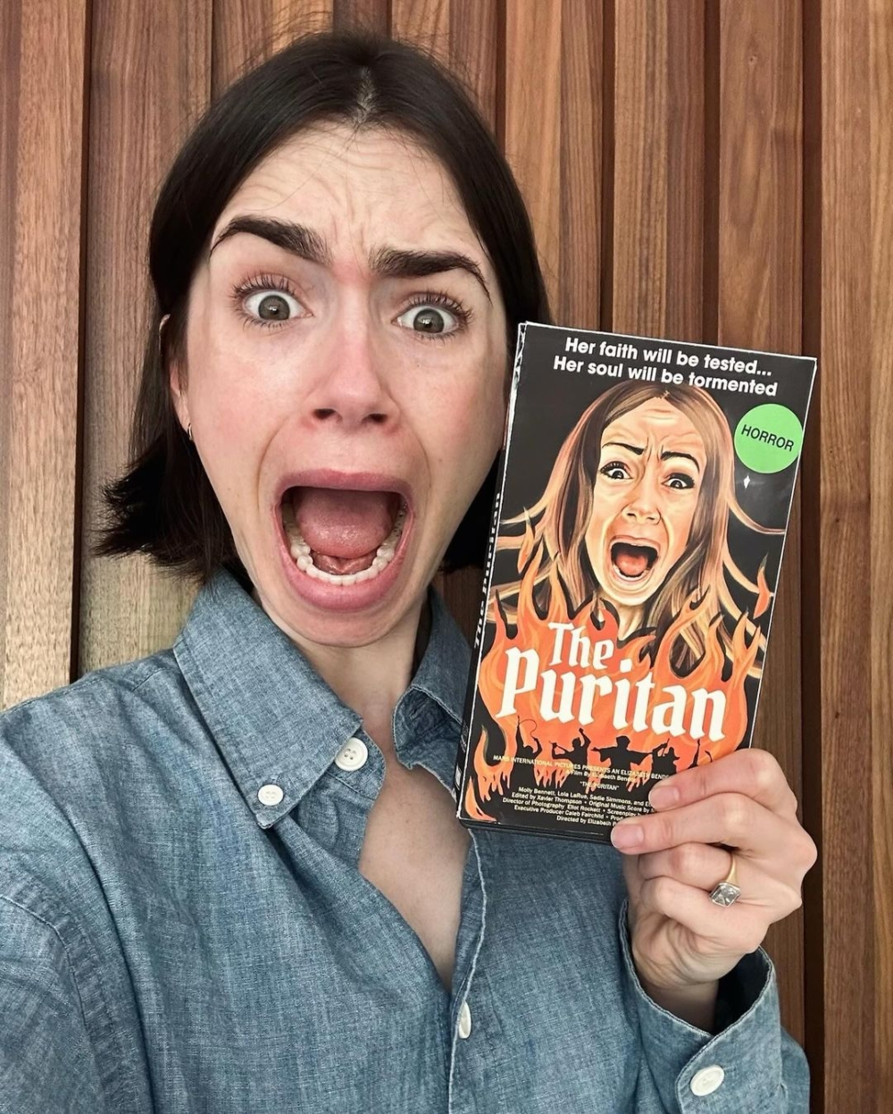 經常重覆做誇張表情會導致表情紋越來越深。