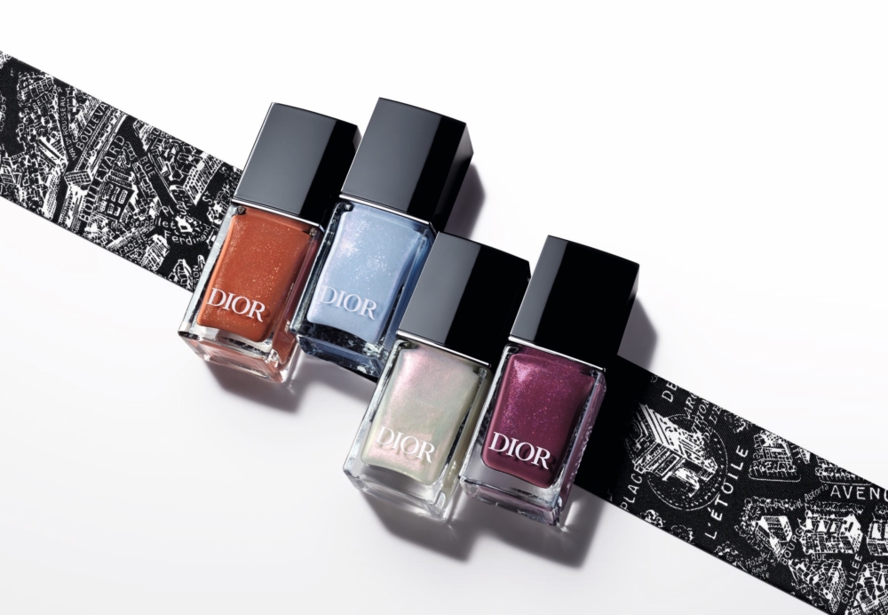 指甲油將巴黎經典地標化成迷人色彩，共推出4個顏色