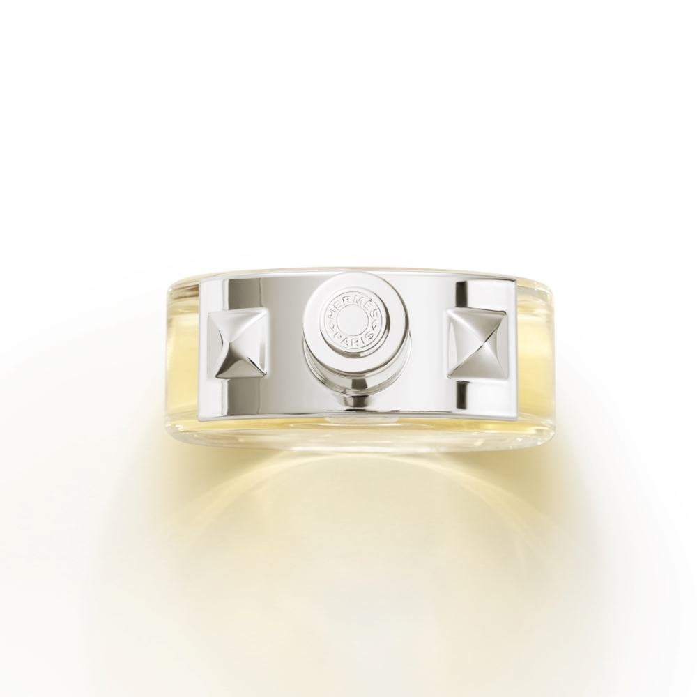 瓶身設計源自Hermès 手鍊