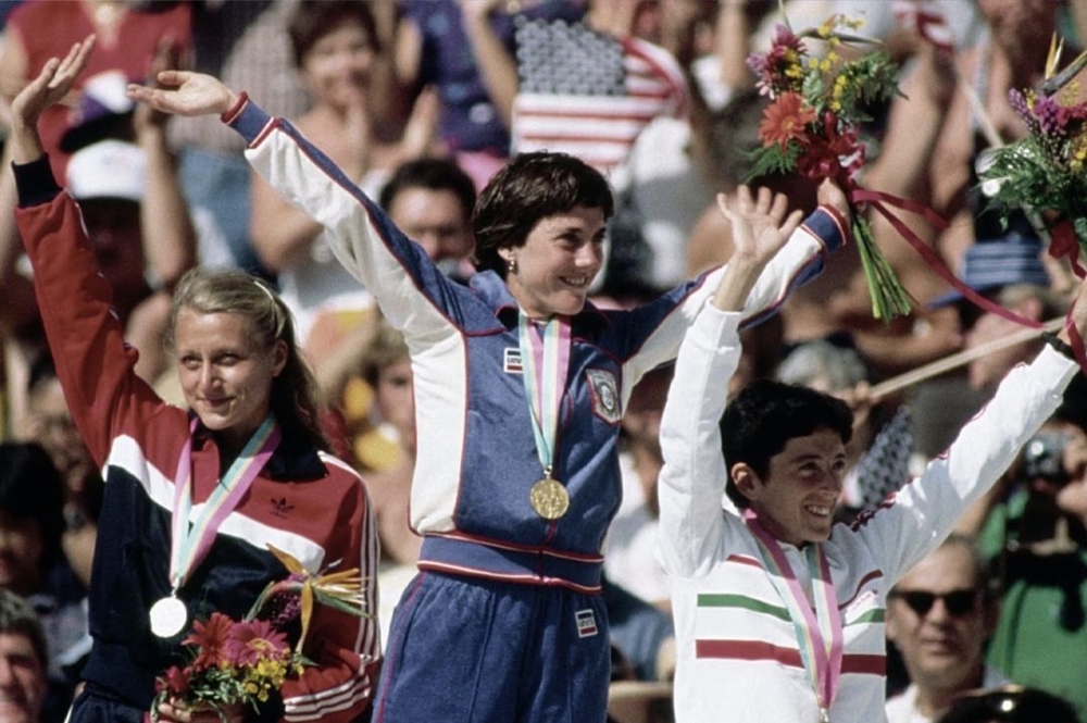 1984年洛杉磯奧運以原有的場館為比賽場地，降低新建場館的費用