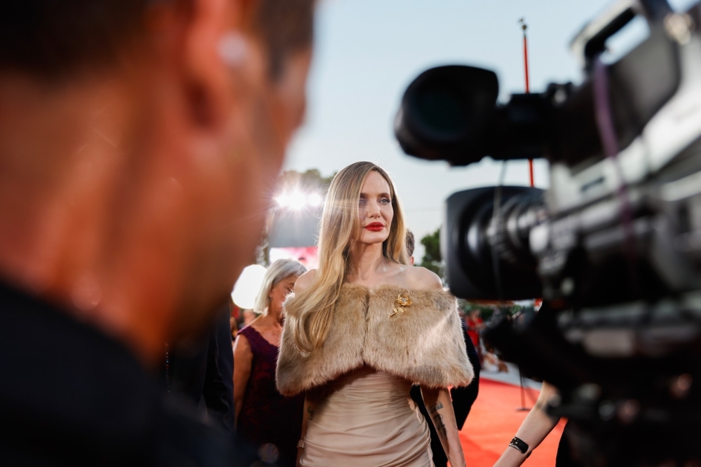 2024 威尼斯影展明星紅毯  Angelina Jolie