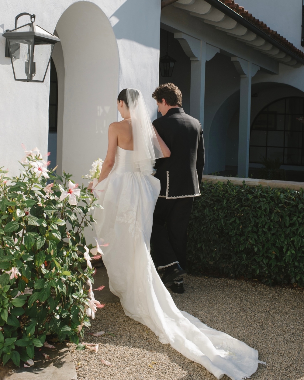 Charlie Puth結婚曬婚禮現場照