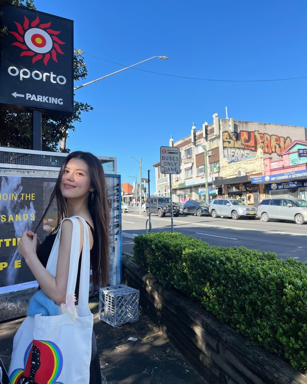 Olivia Marsh曾化名為GYUNA
