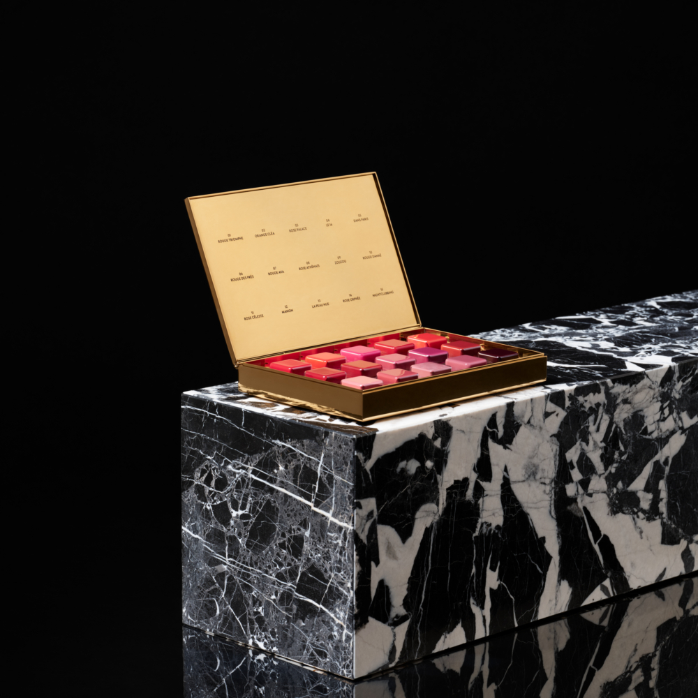 CELINE BEAUTÉ LE ROUGE CELINE唇膏系列將於2025年1月推出15款緞面色號