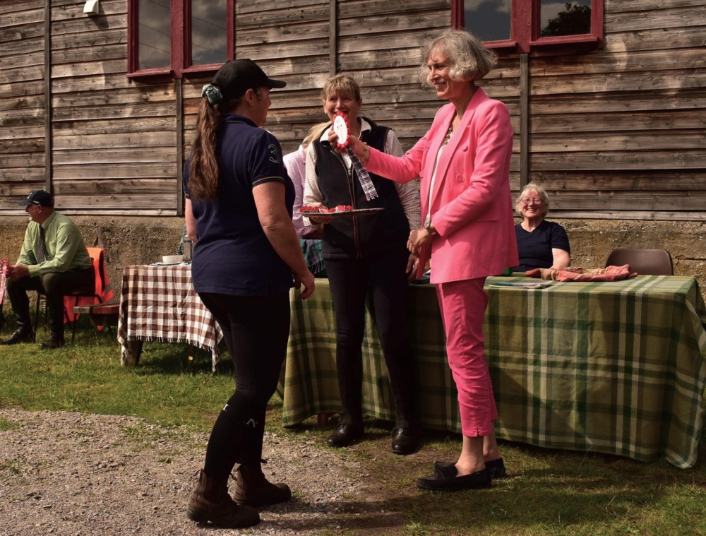 Samantha Kane經歷過3次變性手術