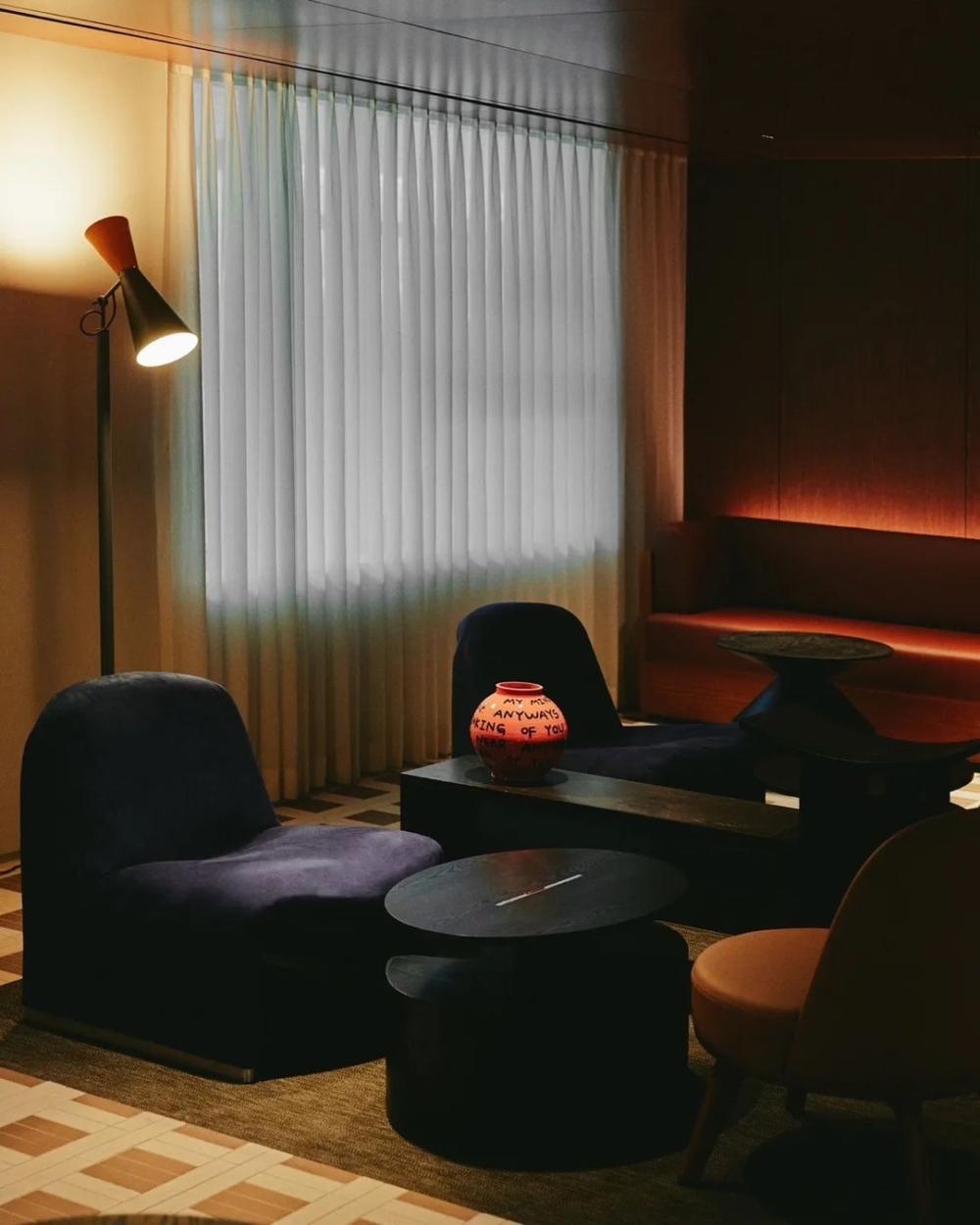 「Jangchung Lounge R」由老宅改造