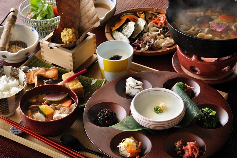 感受當地風情的日式會席料理