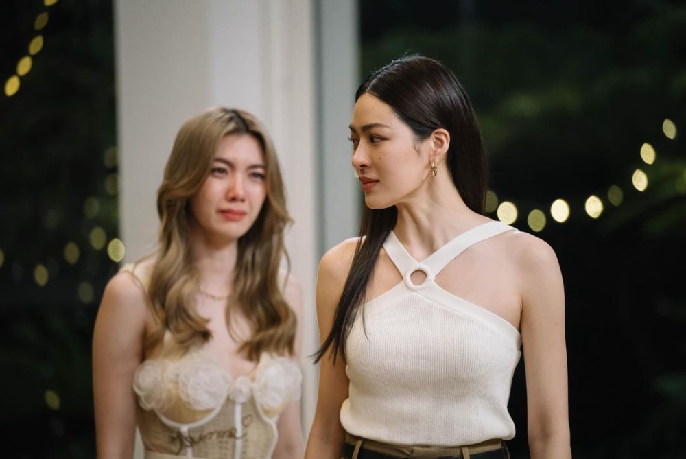 鄺玲玲近日出演的GL電視劇《我們的秘密》