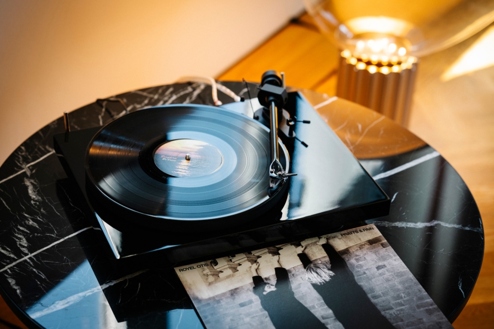 Pro-Ject 全新黑膠唱機「Debut EVO 2」