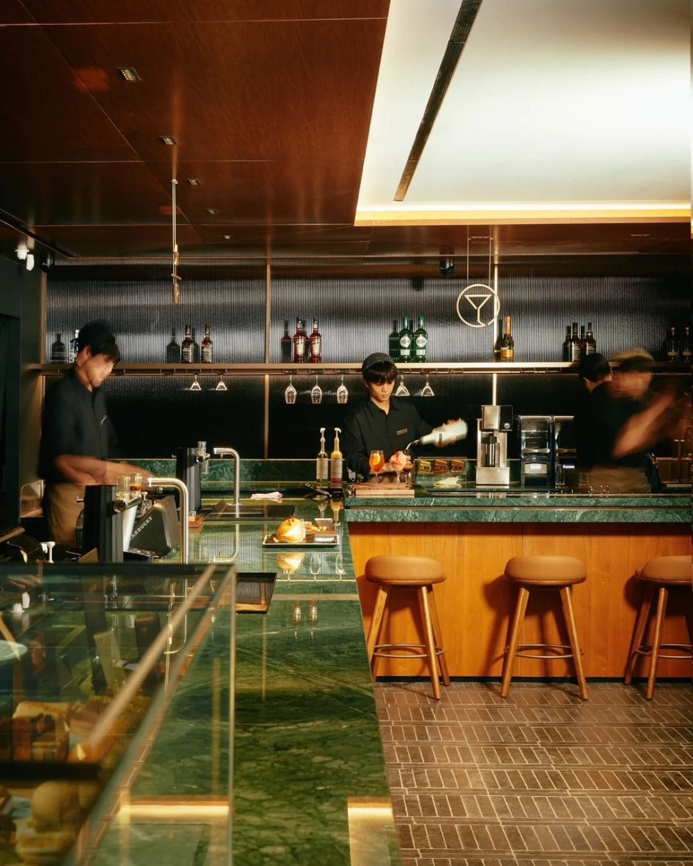 這間特色門市其中一個特別的地方，就是設有「Mixology Bar」