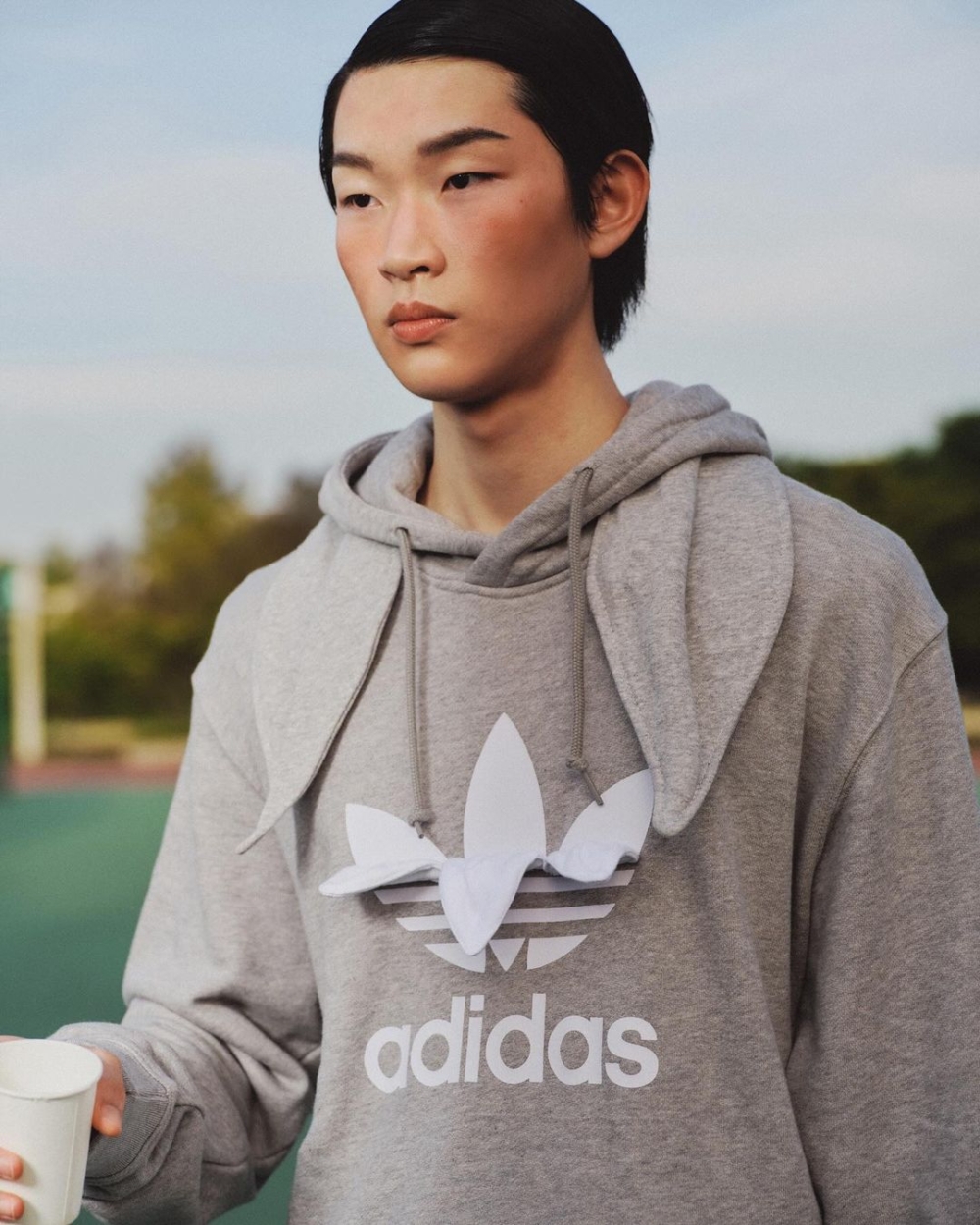 將adidas Originals的經典和Juntae Kim品牌的獨特之處融合