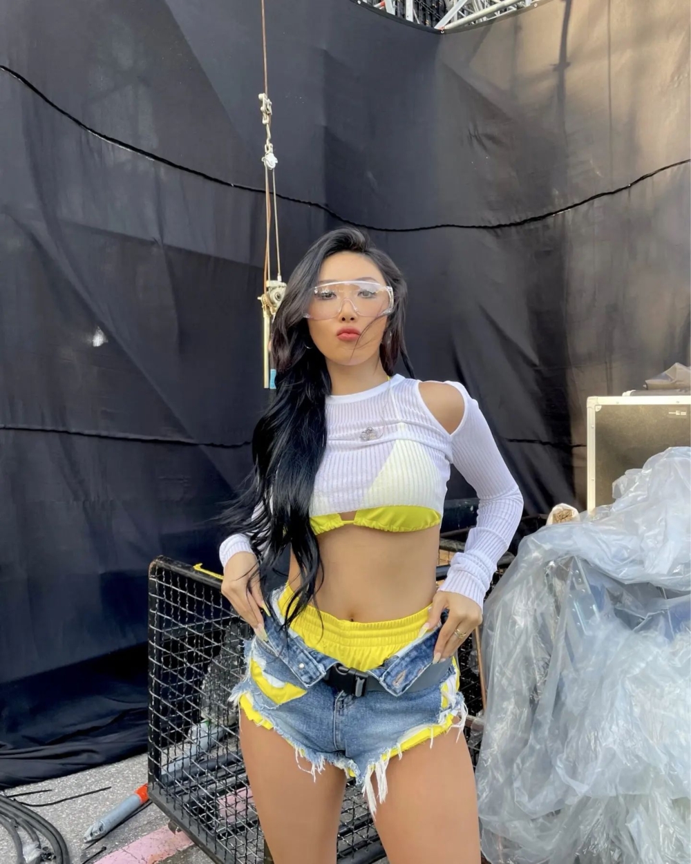 華莎的星夢一次次碰壁