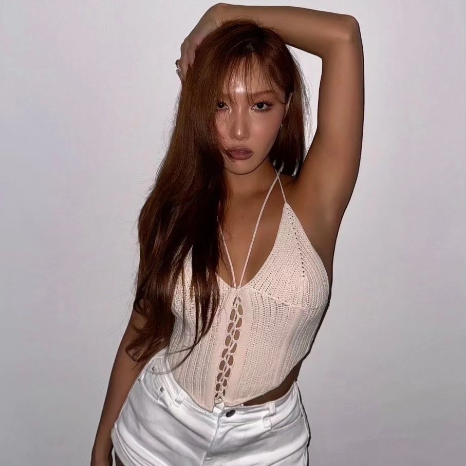 即便遭受各界的霸凌，華莎仍勇敢的做自己