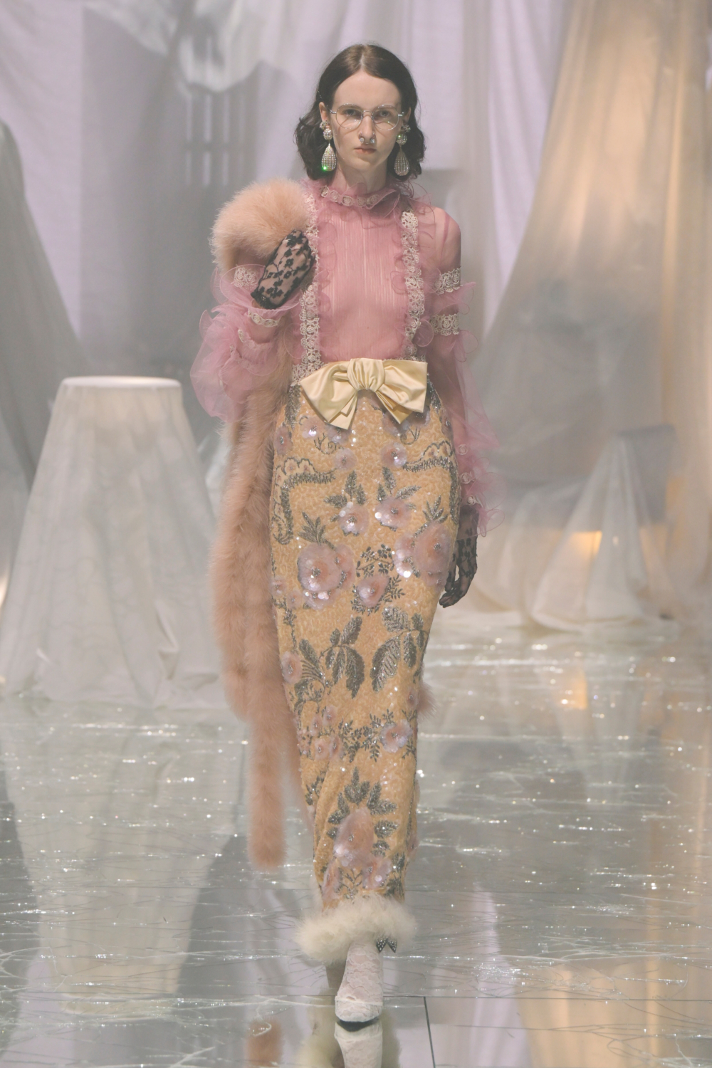 Valentino SS25春夏系列