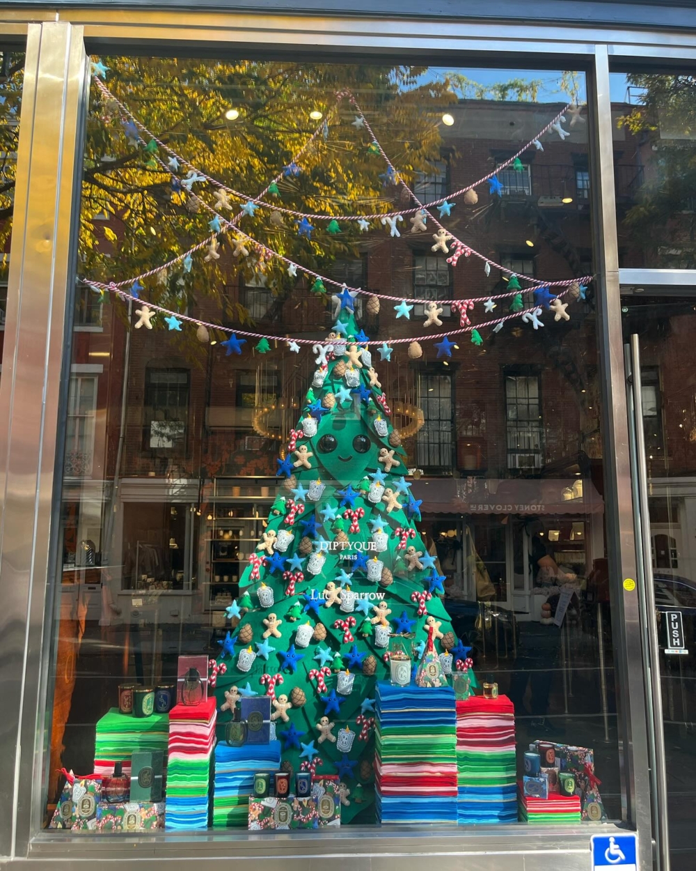 應景的聖誕節玩偶