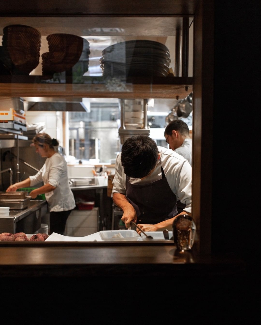 Yam'Tcha位於巴黎市中心一個相對隱蔽的街道上