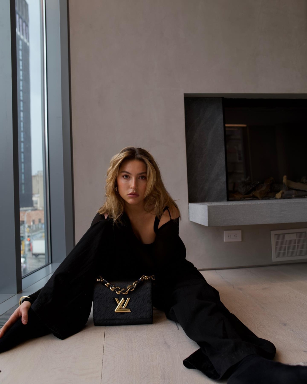 Eve Jobs成為Louis Vuitton廣告活動的代言人