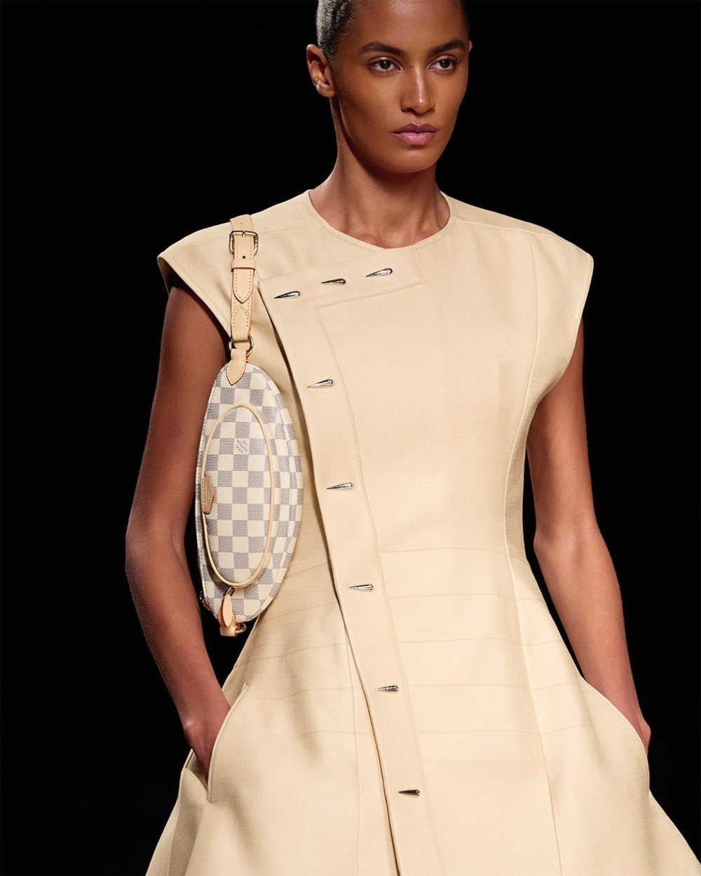 Louis Vuitton標誌性的棋盤格