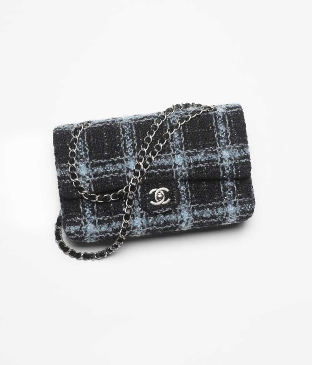 CHANEL Classic 11.12 Handbag