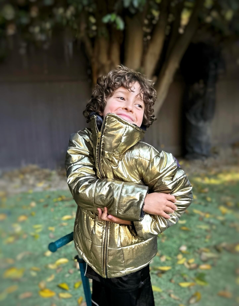 身為藝術家的媽媽馬上就看出Max的能力,支持他的夢想