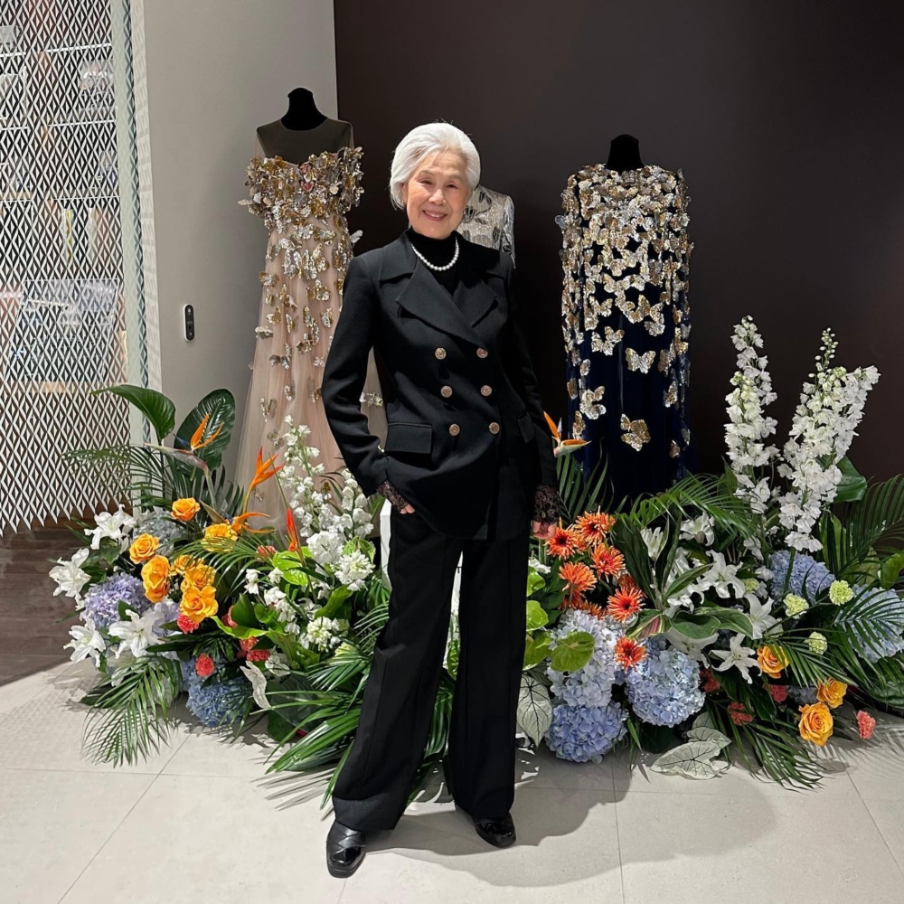 崔順華開始每週在模特兒學院上課，在醫院輪班時有空就在走廊練習走秀