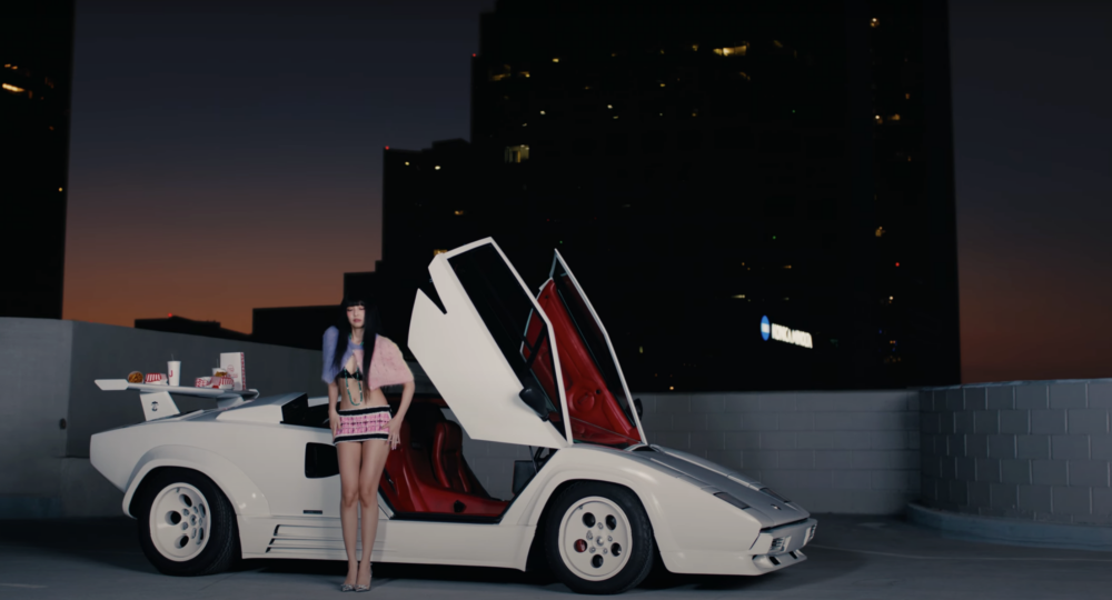 Lamborghini Countach是一款經典的跑車