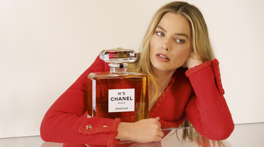 Margot Robbie的理念與CHANEL N°5的基因不謀而合