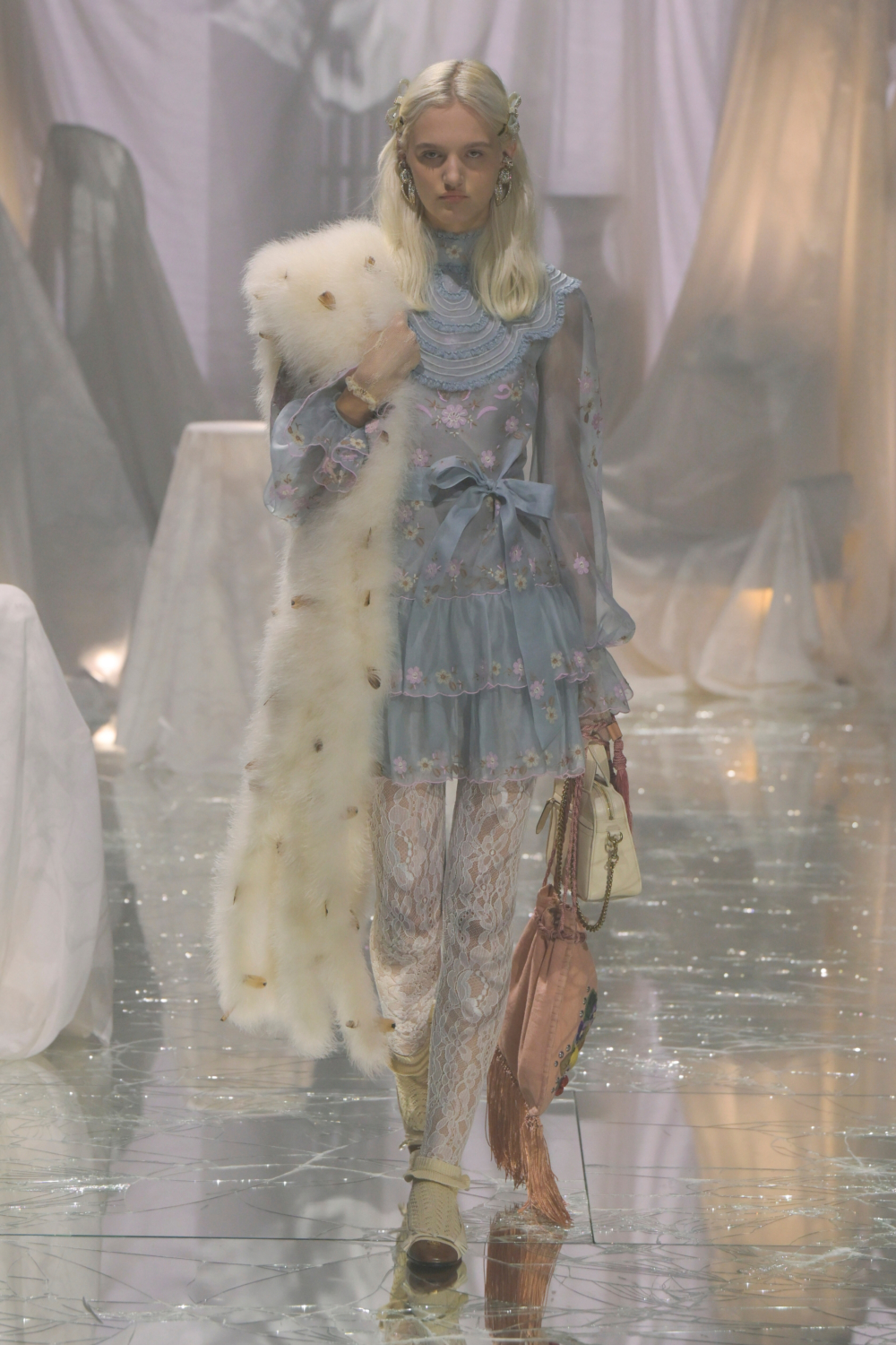 Valentino SS25春夏系列