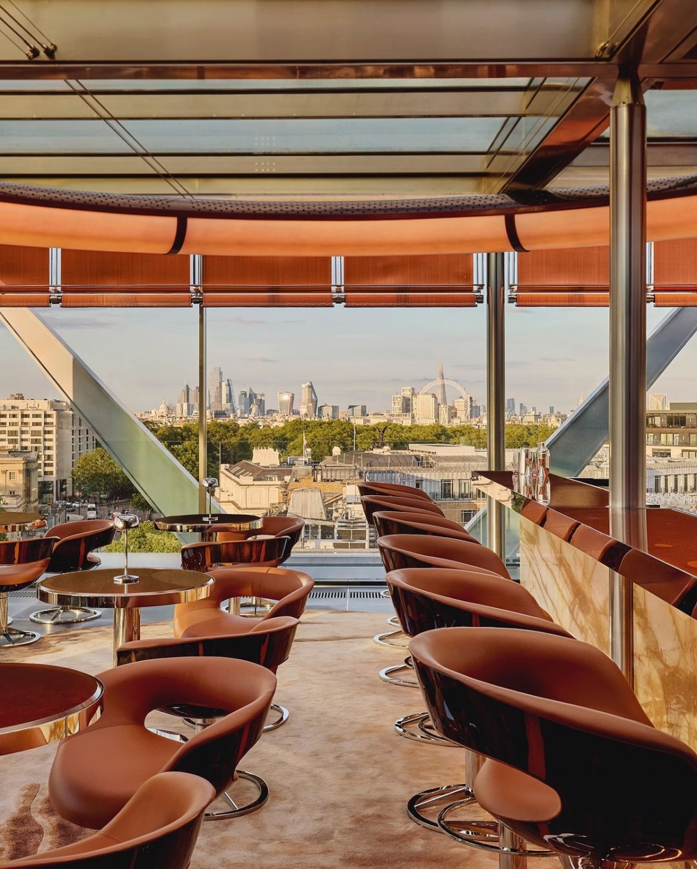 屋頂的神秘酒吧「Emory Rooftop Bar」