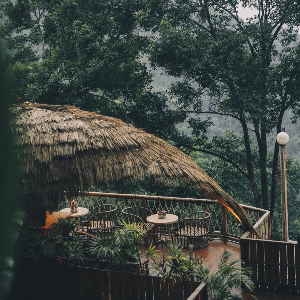四周被茂密的熱帶雨林環繞,很有大自然的氣氛