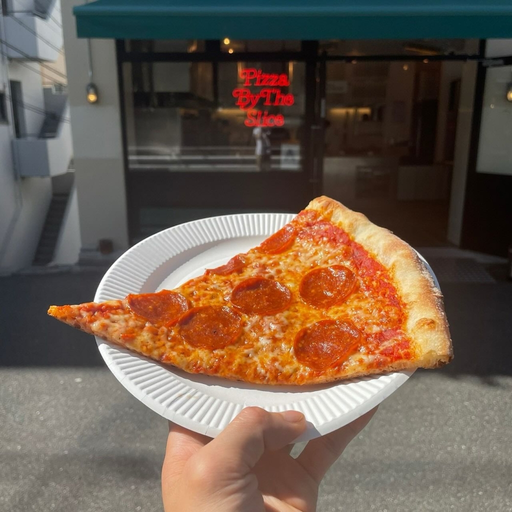 VERDY曾透露,因為自己很喜歡美國文化,也喜歡紐約風格的Pizza