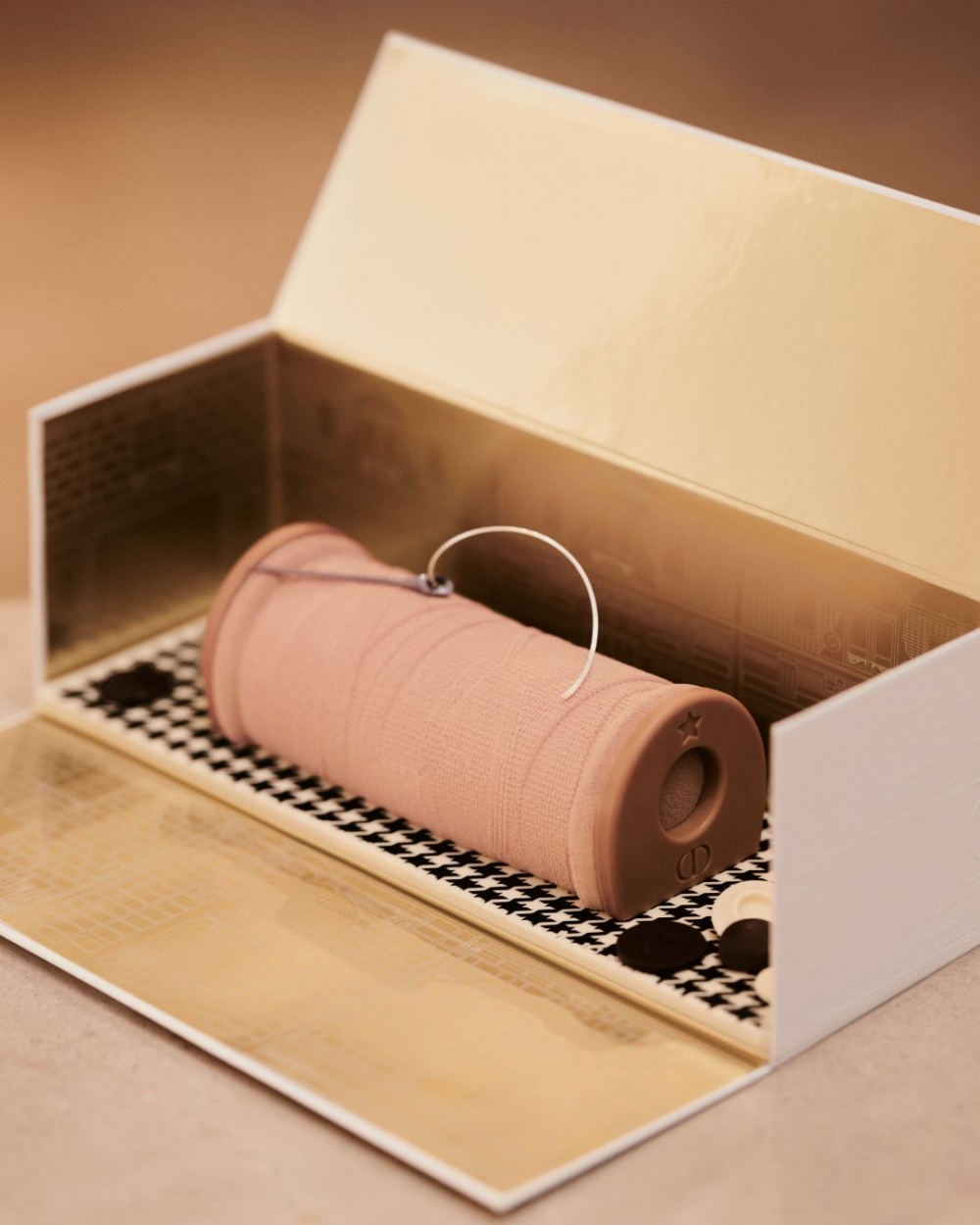 Dior聖誕蛋糕Buche de Noel