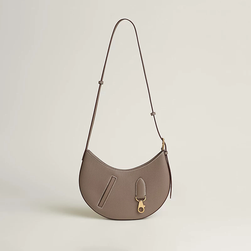 曲線優雅的Arçon從原型設計汲取靈感。