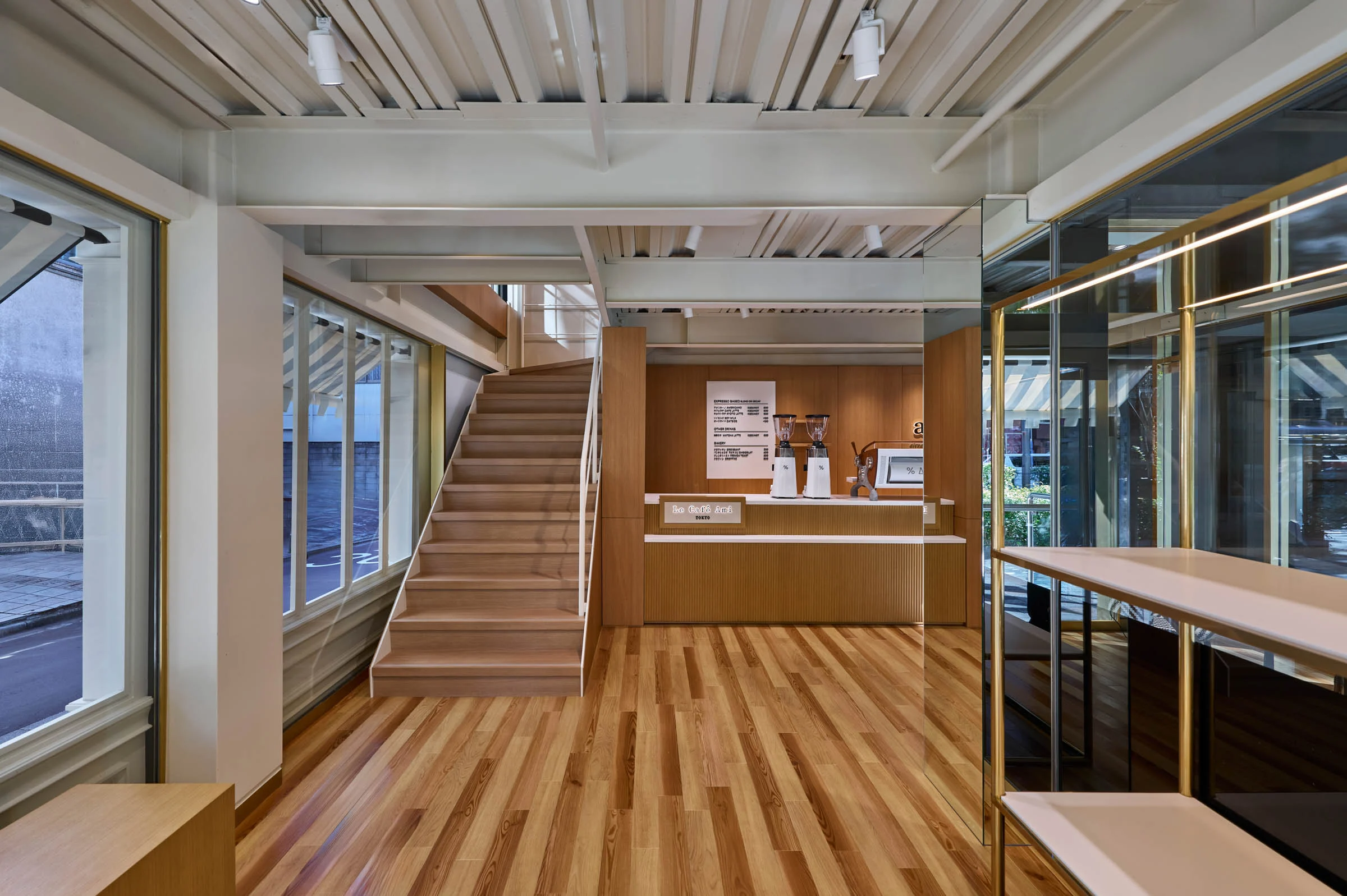 一樓咖啡廳AMI PARIS’s CAFÉ