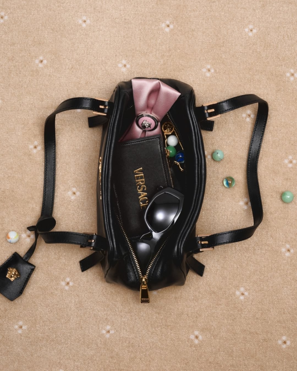 也可以多留意有沒有平台優惠碼，讓折扣更上一層樓