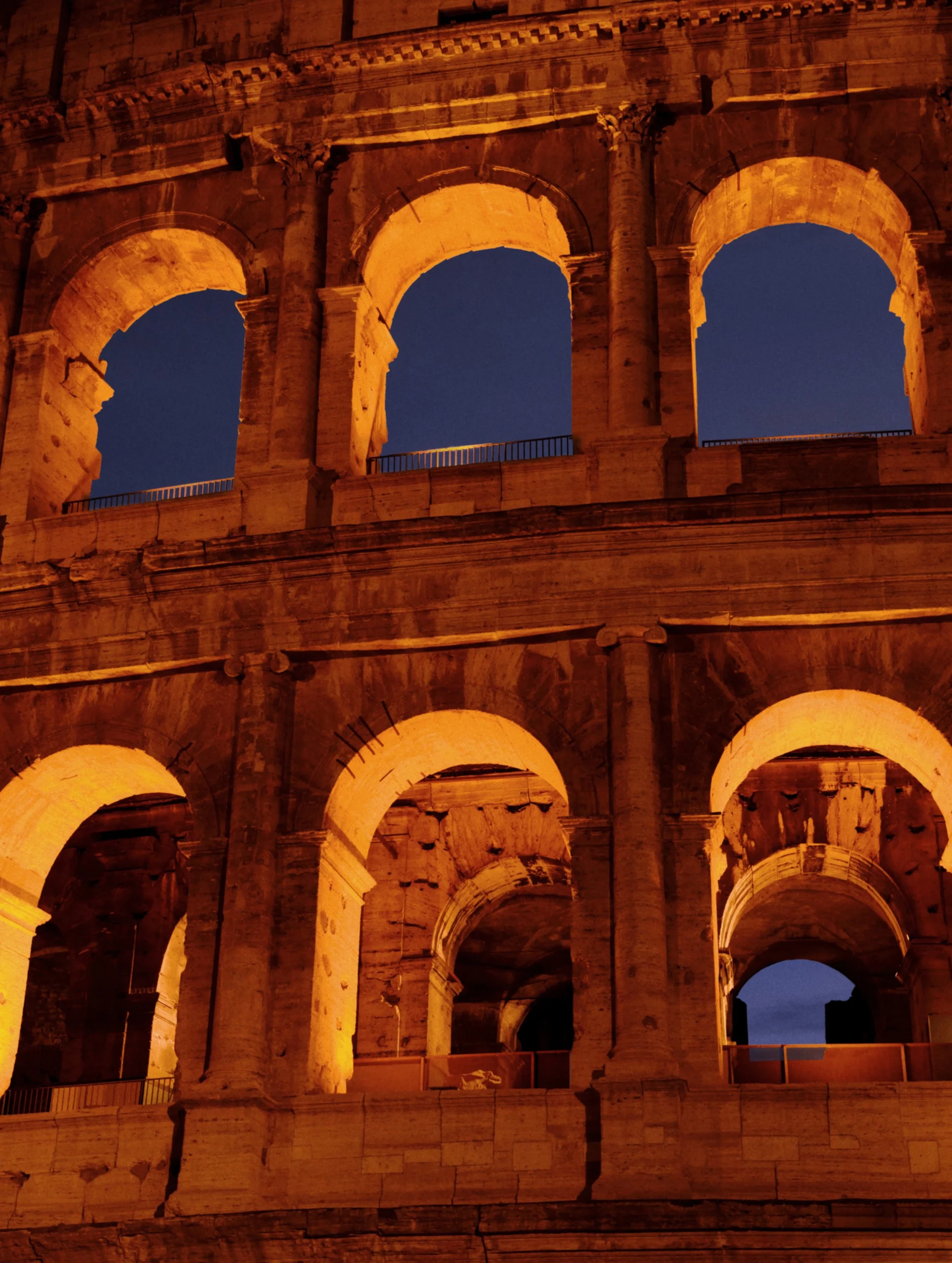 打開羅馬競技場的大門