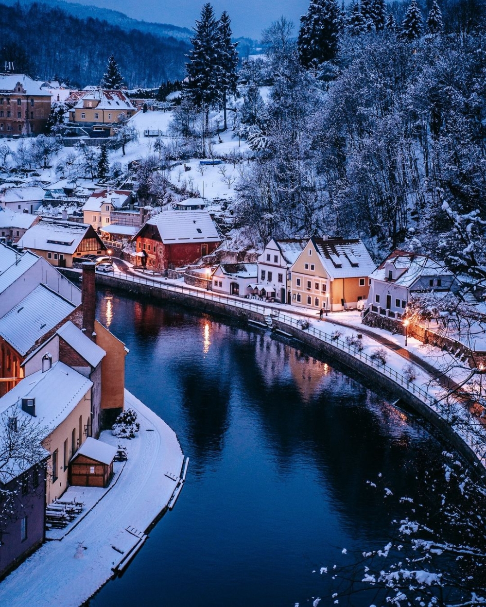 Český Krumlov是欣賞節慶美景、感受波希米亞浪漫風情的理想之地