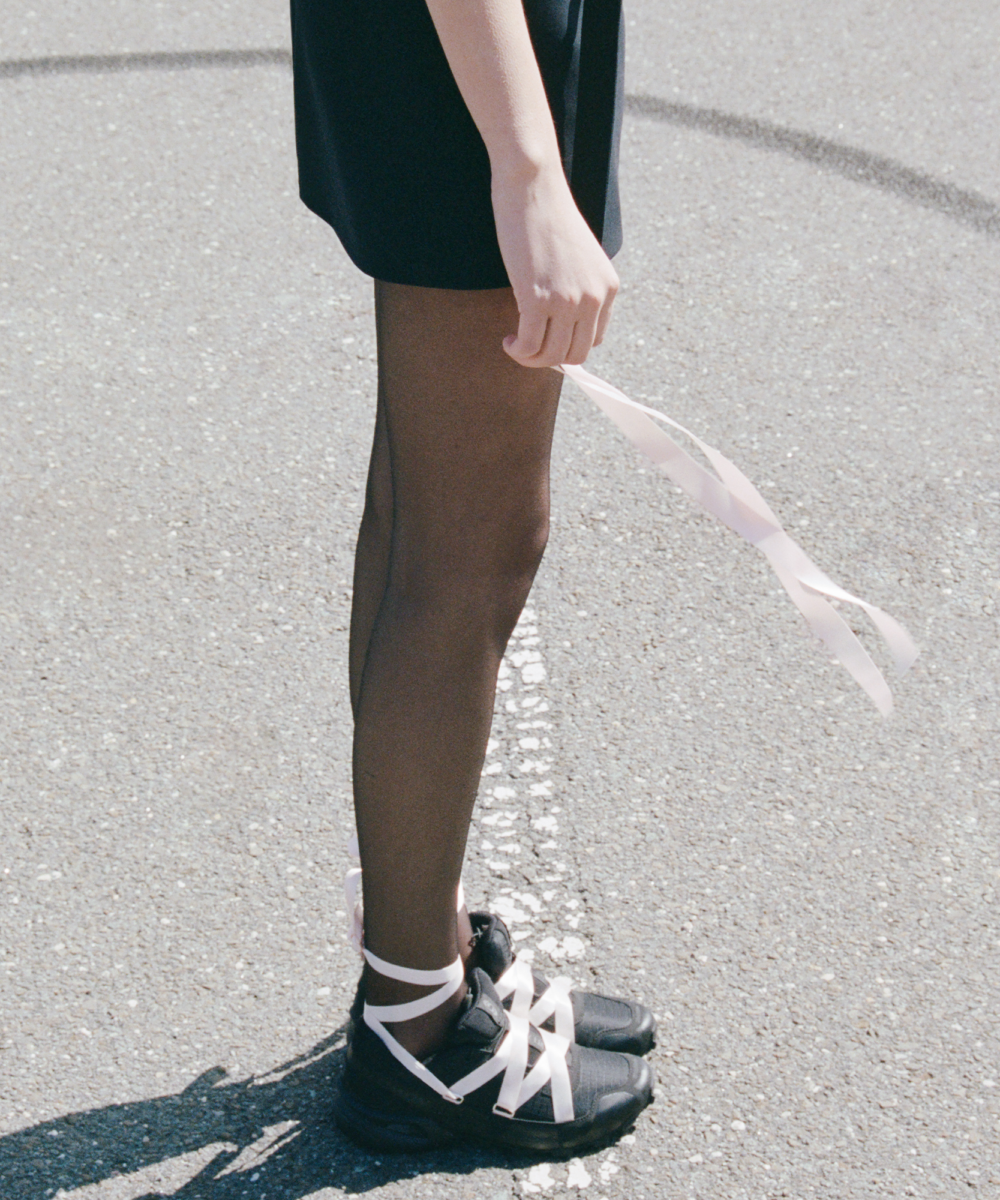 Salomon x Sandy Liang將戶外運動鞋升級為少女心得潮流單品