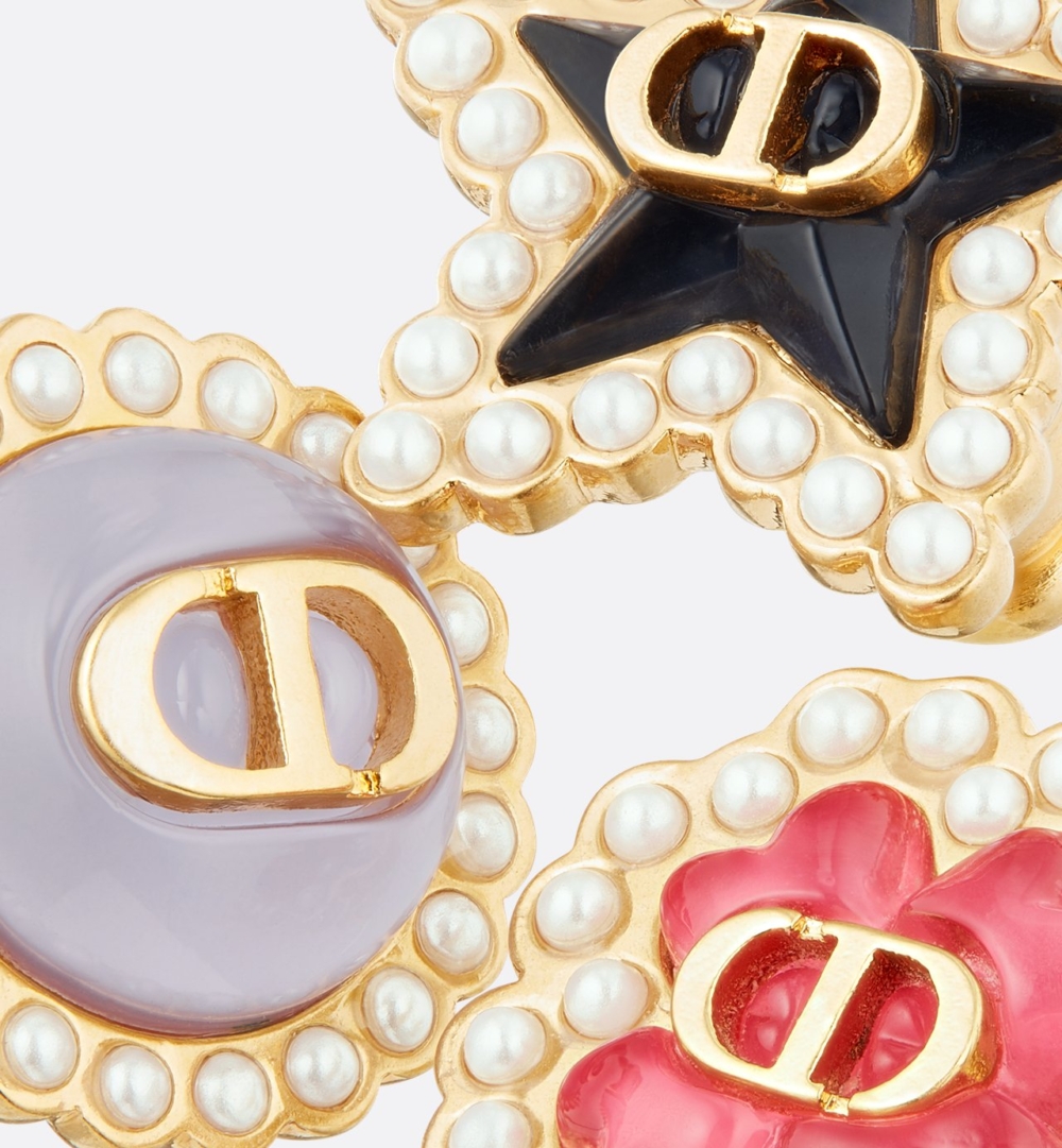 品牌經典元素一起收藏。