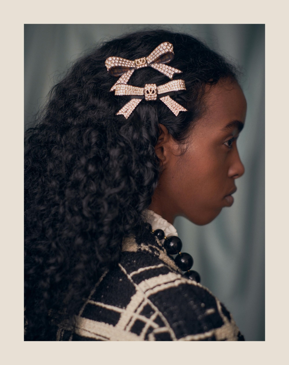 Valentino VLOGO 水晶髮夾