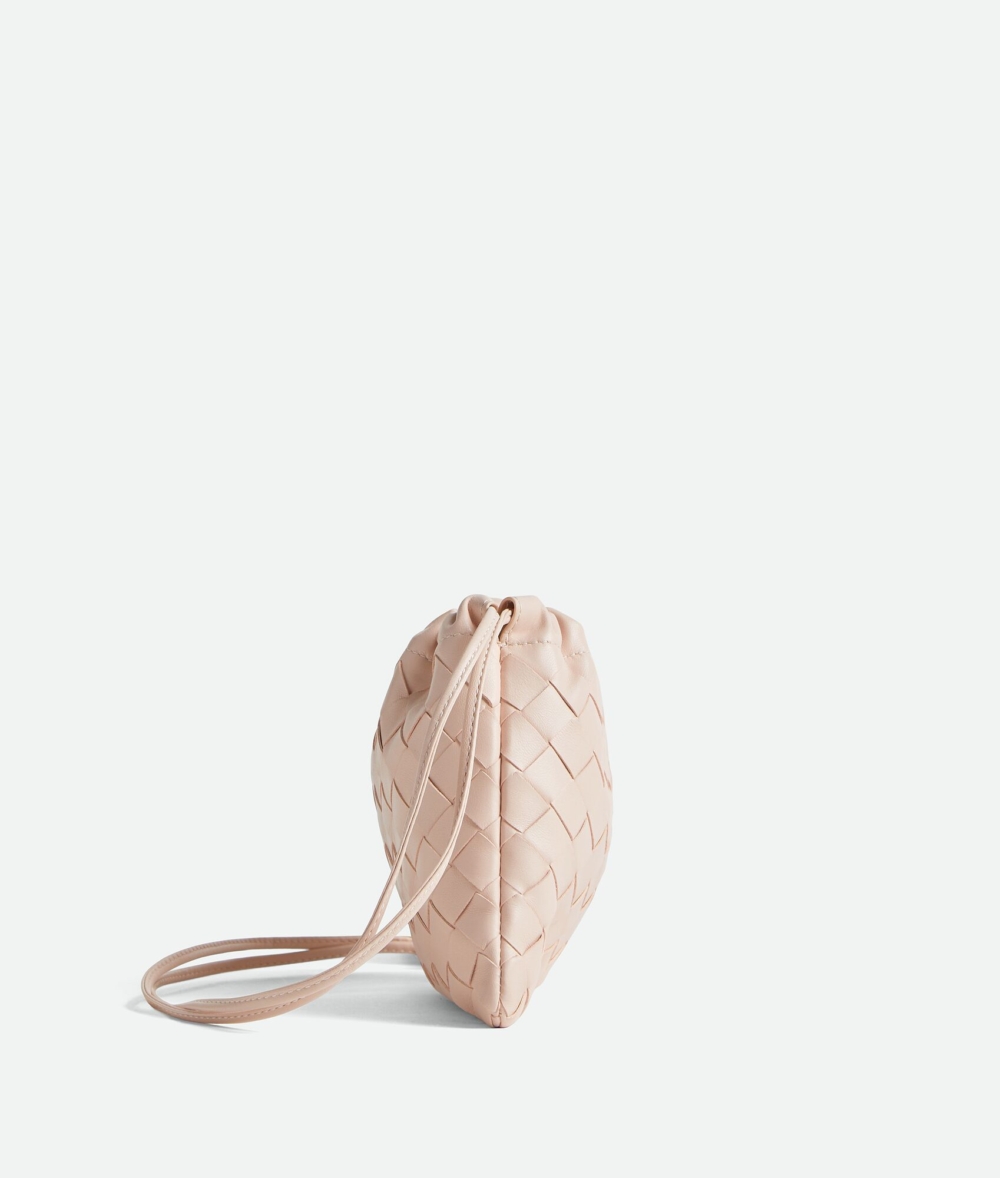 恰到好的容量非常適合放入日常所需物品。