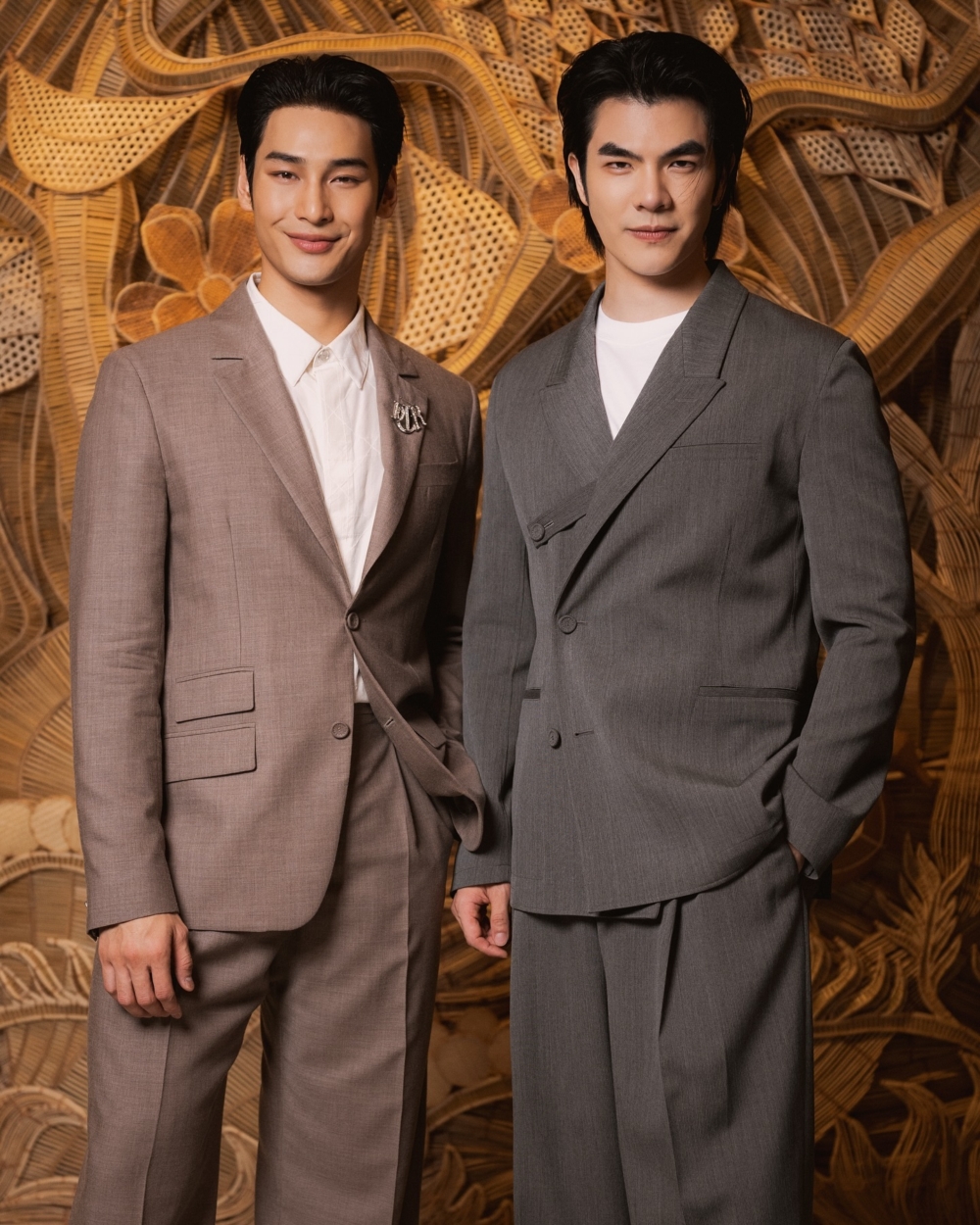 泰國男星Apo(Nattawin Wattanagitiphat)與 Mile Phakphum 搭配由 Kim Jones 打造的 2025 春季男裝作品