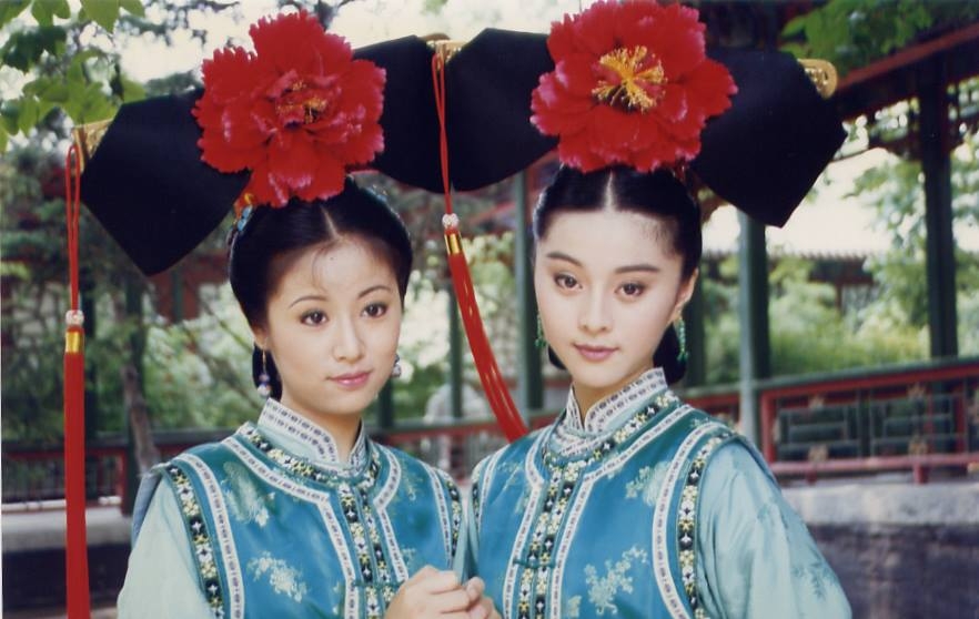 這種「瀟瀟灑灑」的生活態度象徵著人們應該自由自在、無畏地面對生活中的一切挑戰