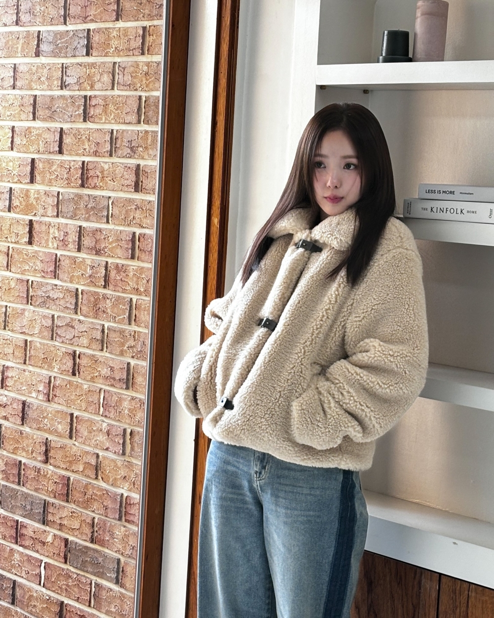 曾獲得KBS演技大賞新人演員獎和SBS女子優秀演技獎