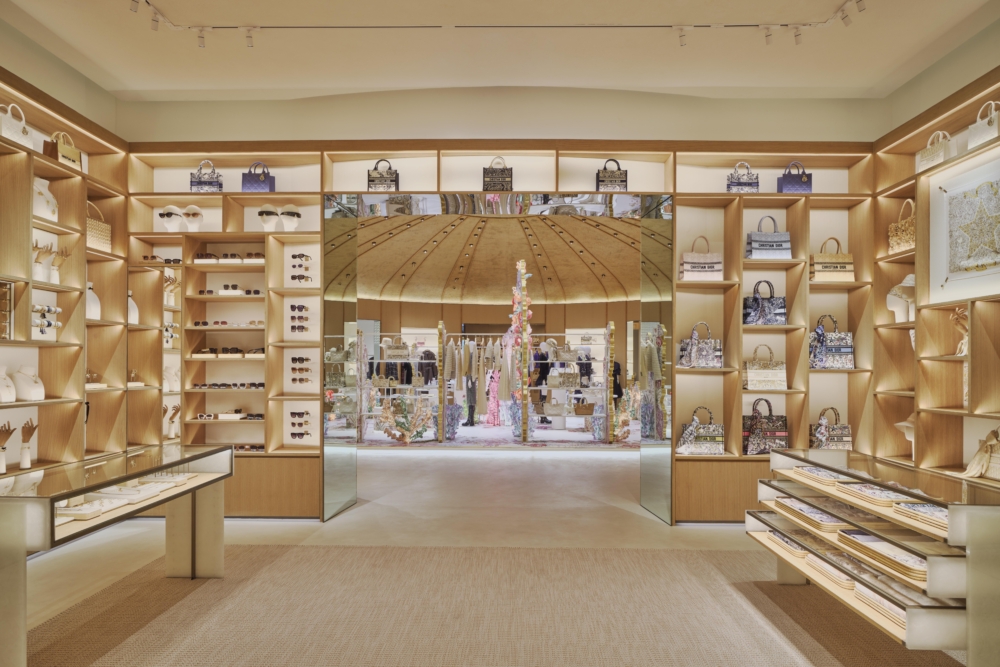 Dior「Dior Gold House」曼谷開幕