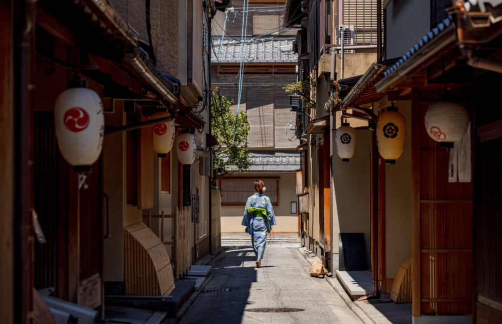 經過10年規劃，從選址、設計、建造、製作到開幕。