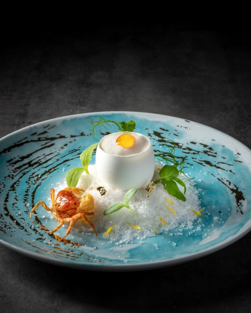 「花雕蟹蒸蛋白配百合泡」