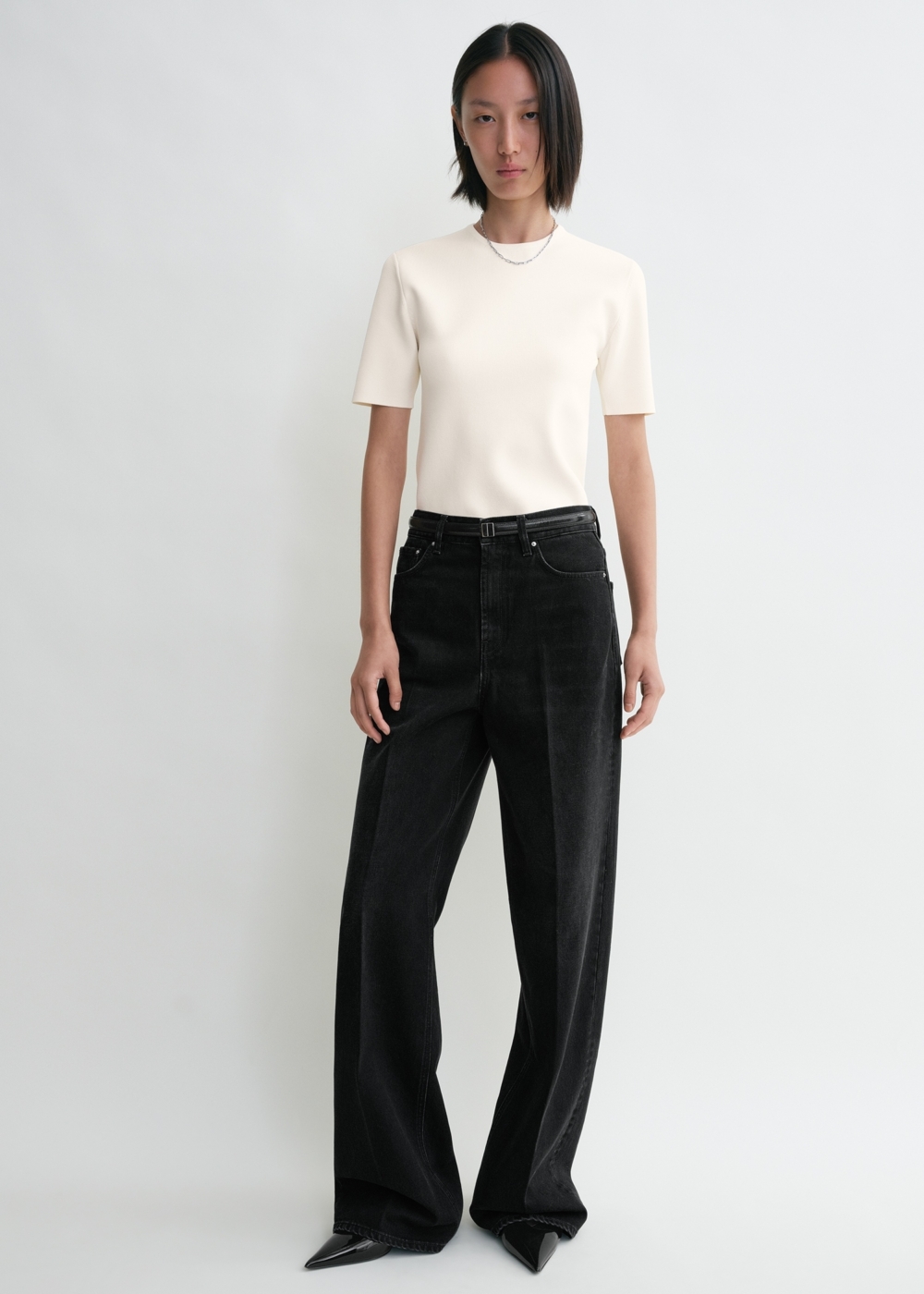 TOTEME 2025 限定新年膠囊系列