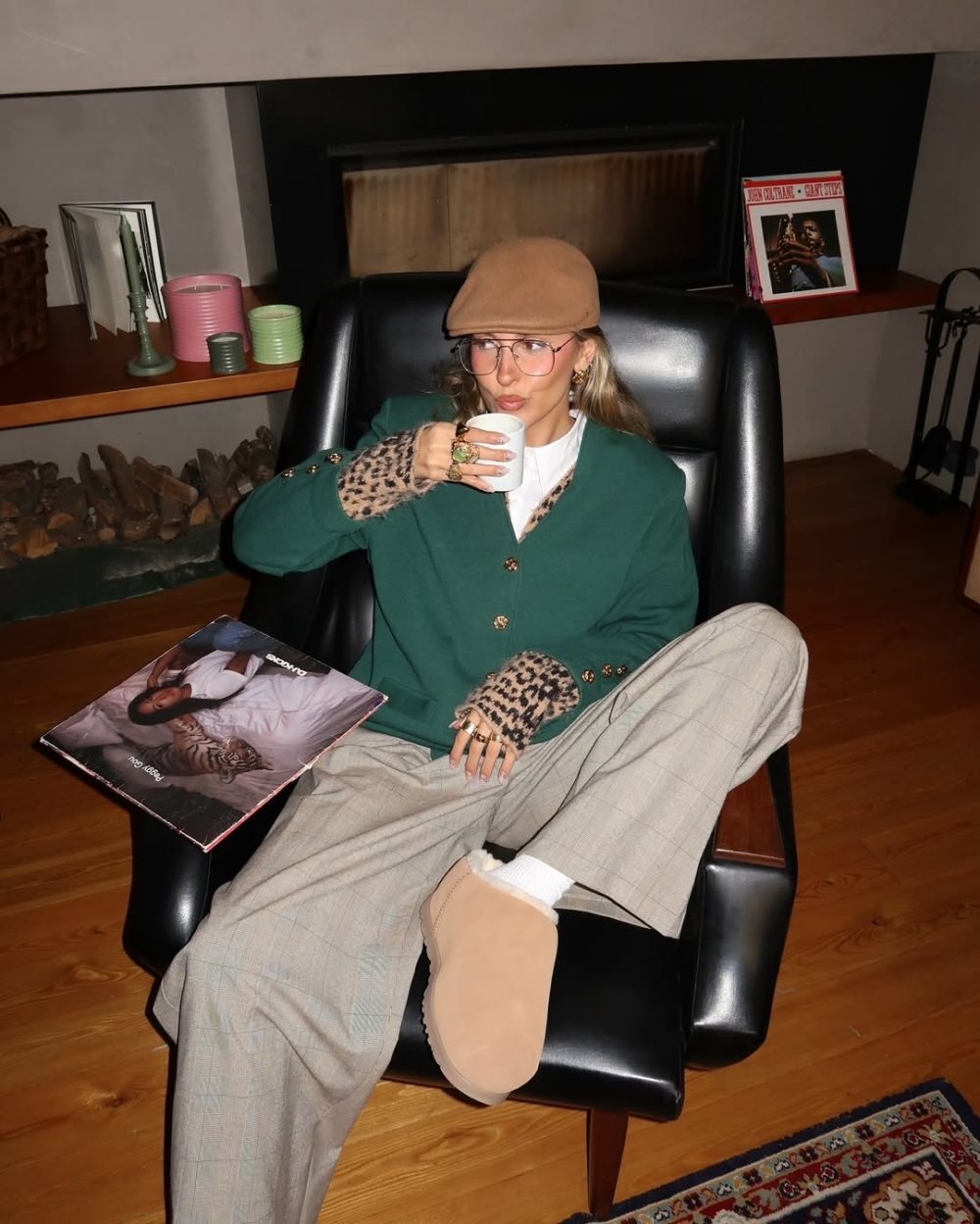 復古圓框眼鏡、戒指、帽子等小細節，是爺爺風穿搭的靈魂所在