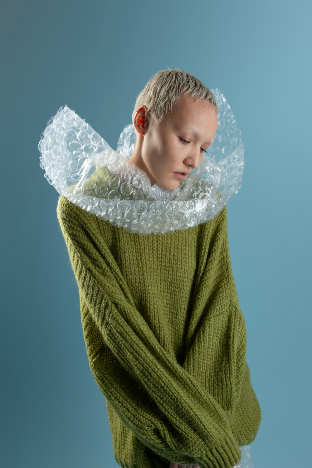 ZNWR最大的特色就是有許多前衛設計的單品，因此也被稱為「白俄羅斯的Balenciaga」